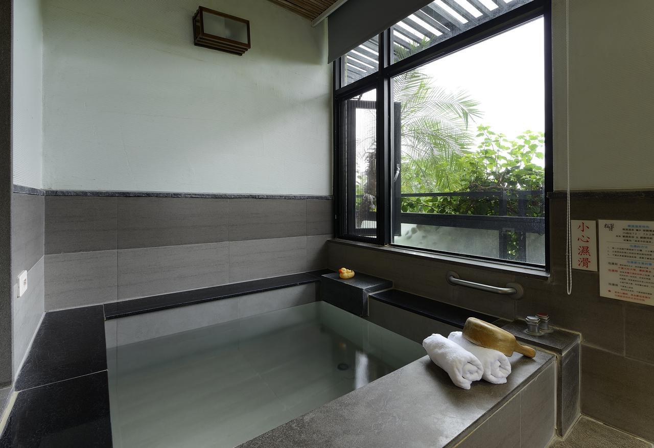 Bed and Breakfast 松語墅溫泉居 Pine Hot Spring Ťiao-si Exteriér fotografie